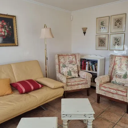 Vogelsbergblick, Fernblick, Sauna, Kamin, 1700m Eingezaeunt In Alleinlage شوتن