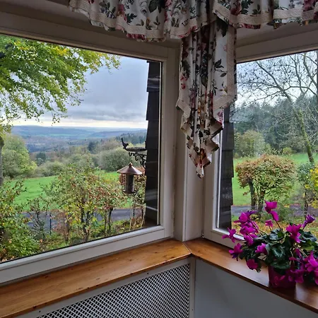 Hébergement de vacances Vogelsbergblick, Fernblick, Sauna, Kamin, 1700m Eingezaeunt In Alleinlage *