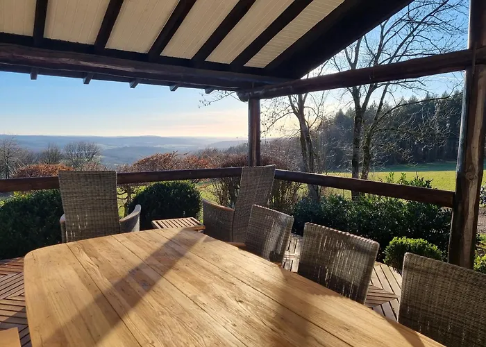 Vogelsbergblick, Fernblick, Sauna, Kamin, 1700m Eingezaeunt In Alleinlage * Schotten