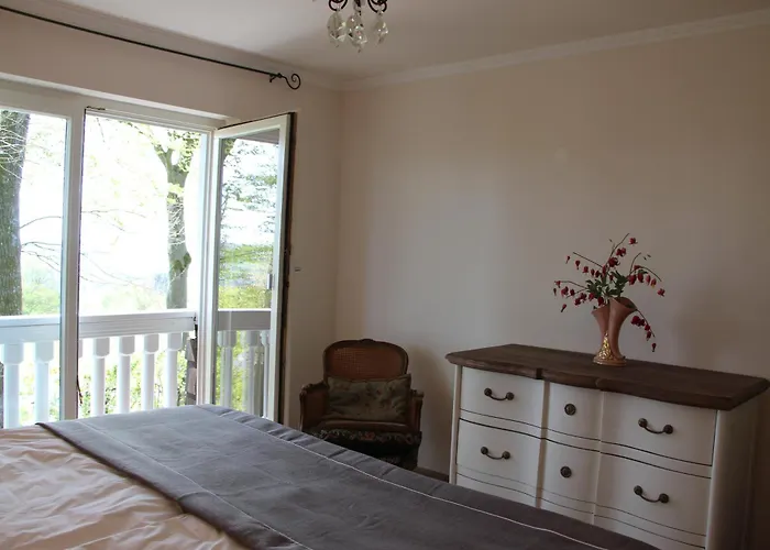 Prázdninový dům Vogelsbergblick, Fernblick, Sauna, Kamin, 1700m Eingezaeunt In Alleinlage