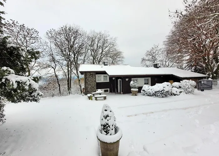 Vogelsbergblick, Fernblick, Sauna, Kamin, 1700m Eingezaeunt In Alleinlage Prázdninový dům *