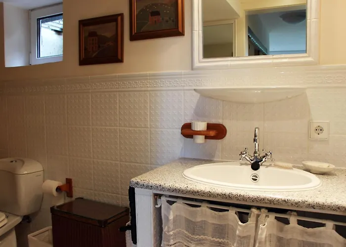 Vogelsbergblick, Fernblick, Sauna, Kamin, 1700m Eingezaeunt In Alleinlage *